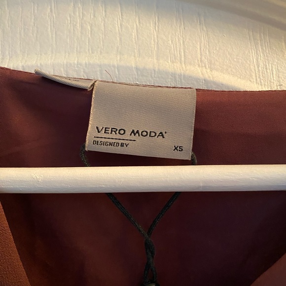 Burgundy Dress - Picture 3 of 5